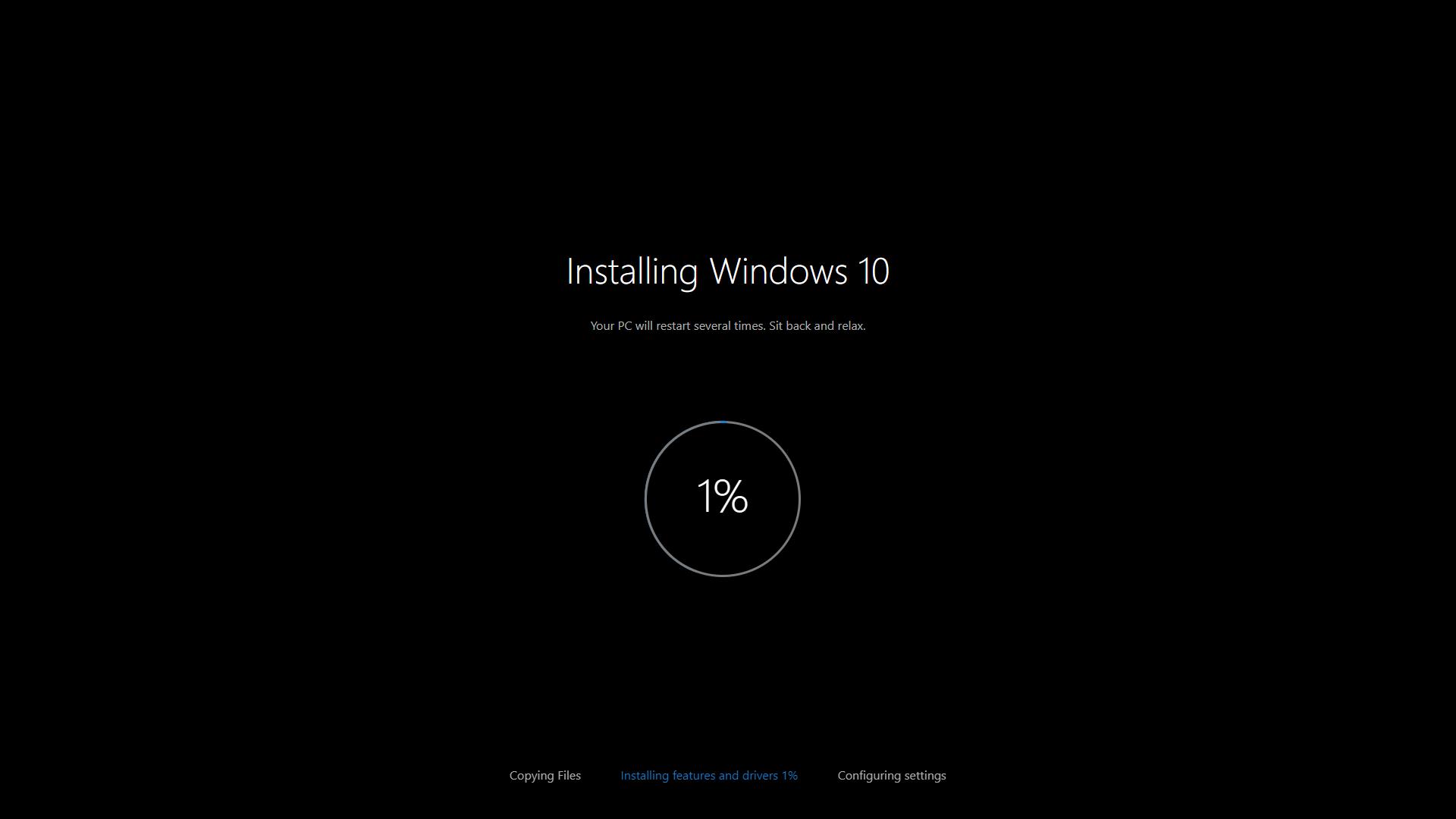 Fake Windows 10 installation screen 1% loaded